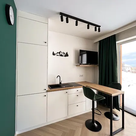Sauna I Jacuzzi W Apartamencie Przy Energylandii Murowany 8 Apartment *