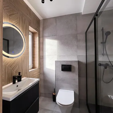 Loft - Murowany 8 דירה Piotrowice (Oswiecim)